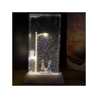 Romantik sevgili biblo sulu ışıklı