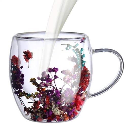 çiçekli cam bardak